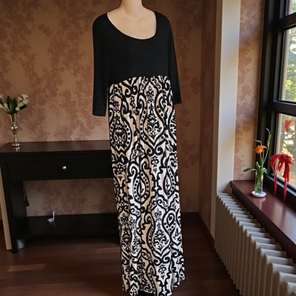 PinkBlush Maternity Black Mocha Damask Maxi dress stretch medium very long tall - Picture 4 of 15